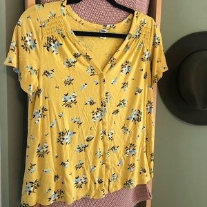 Floral Old Navy Button Top